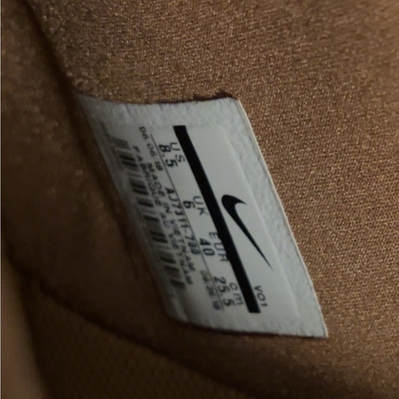 NIKE FORCE 1 - Picture 9 of 12